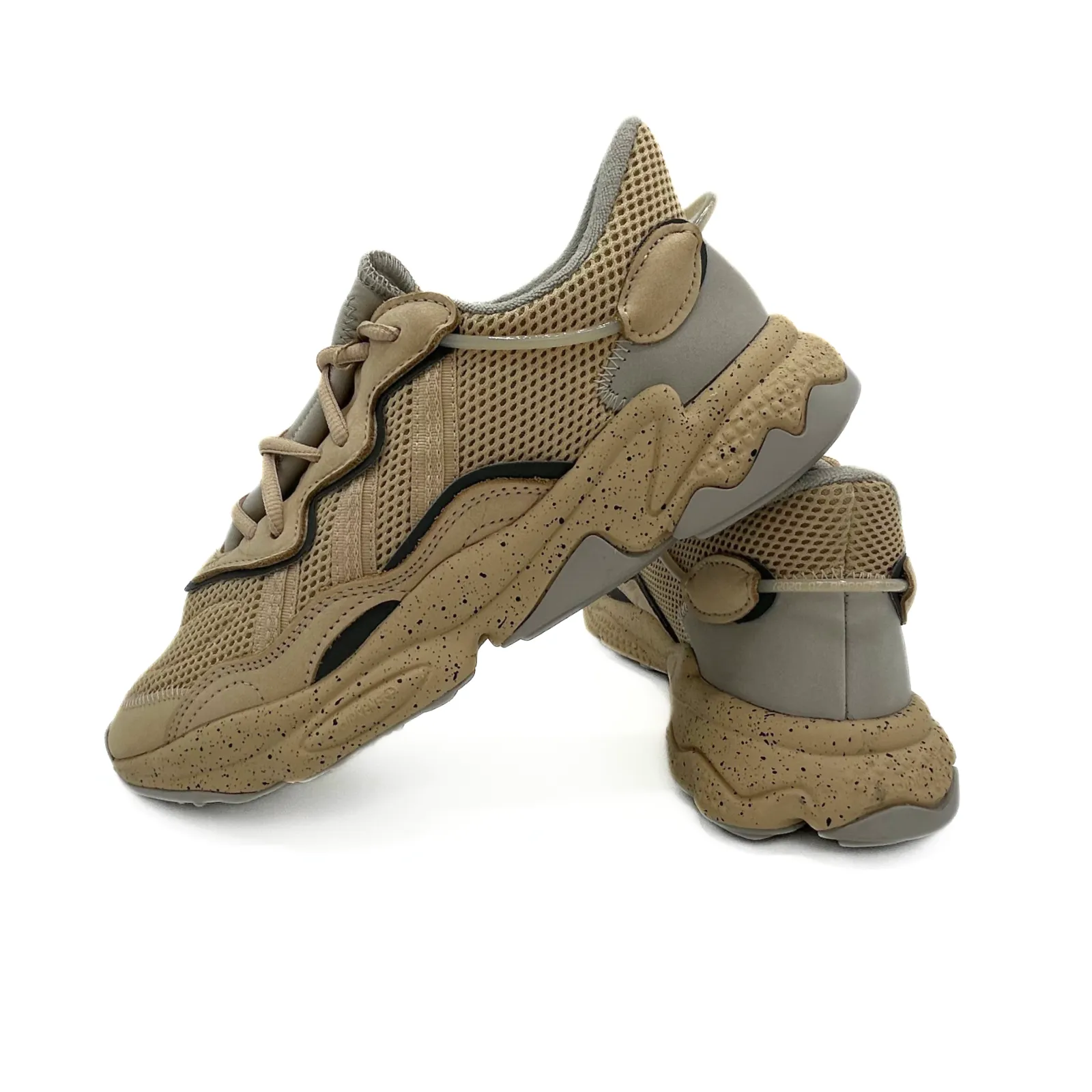 Adidas Ozweego (Magbei/Light Brown)