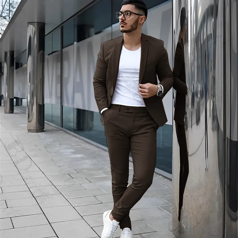 Modern Elegance Men’s Suit