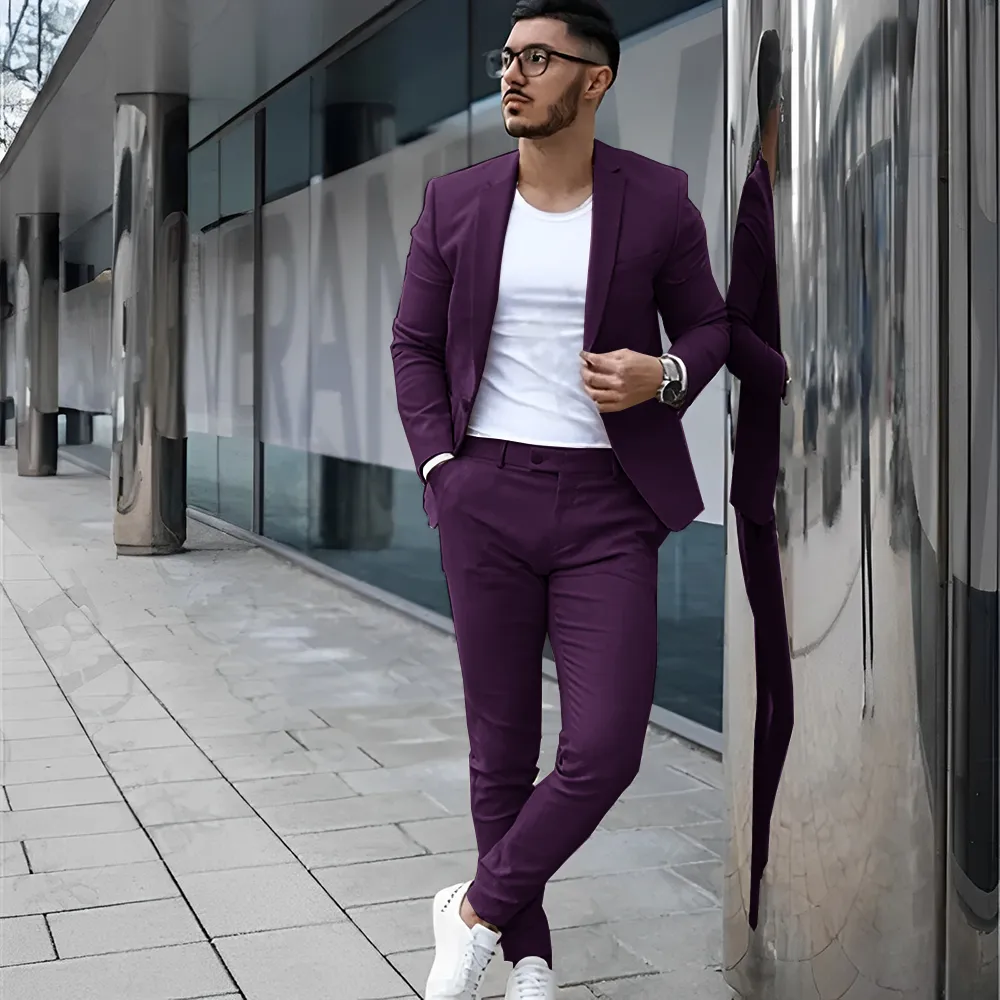 Modern Elegance Men’s Suit