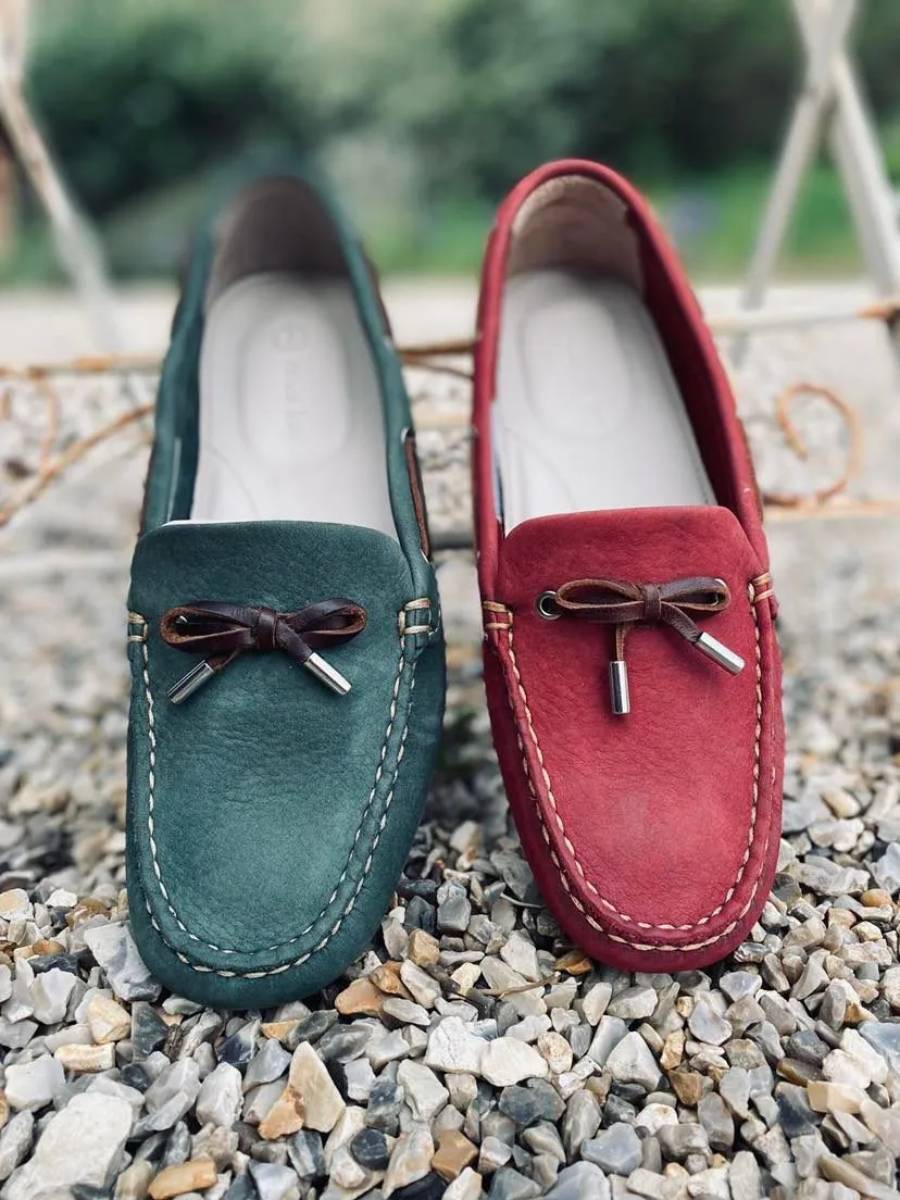 Orca Bay Ballena Womens Loafer Berry
