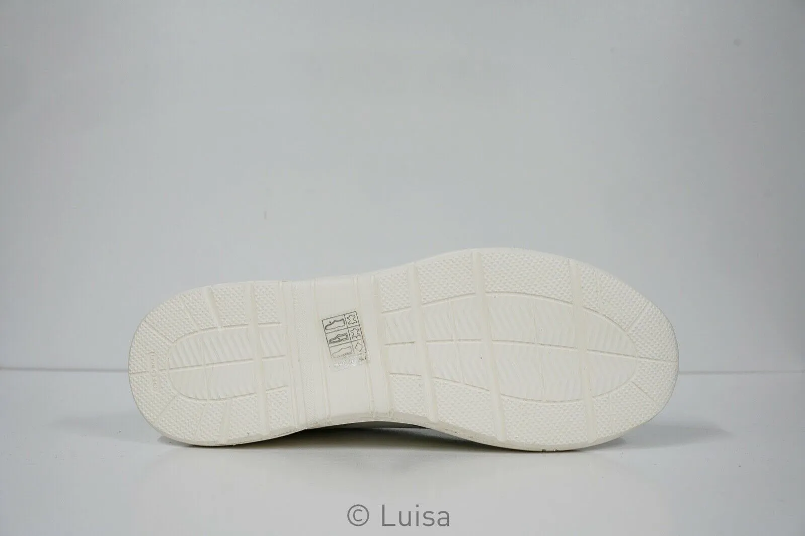 Stokton White & Green Leather Sneaker 33-D   Special $190