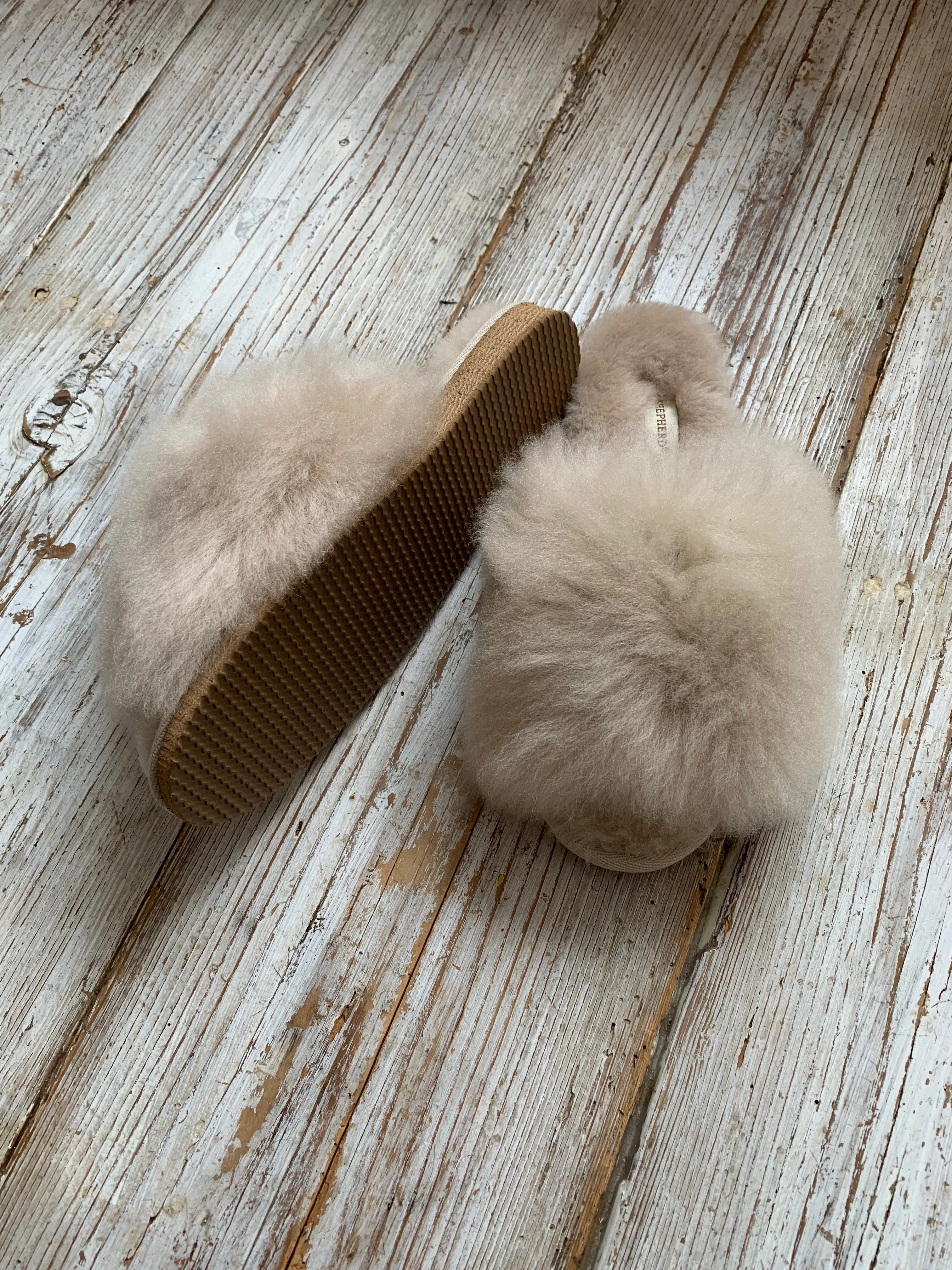 Tessan Slippers
