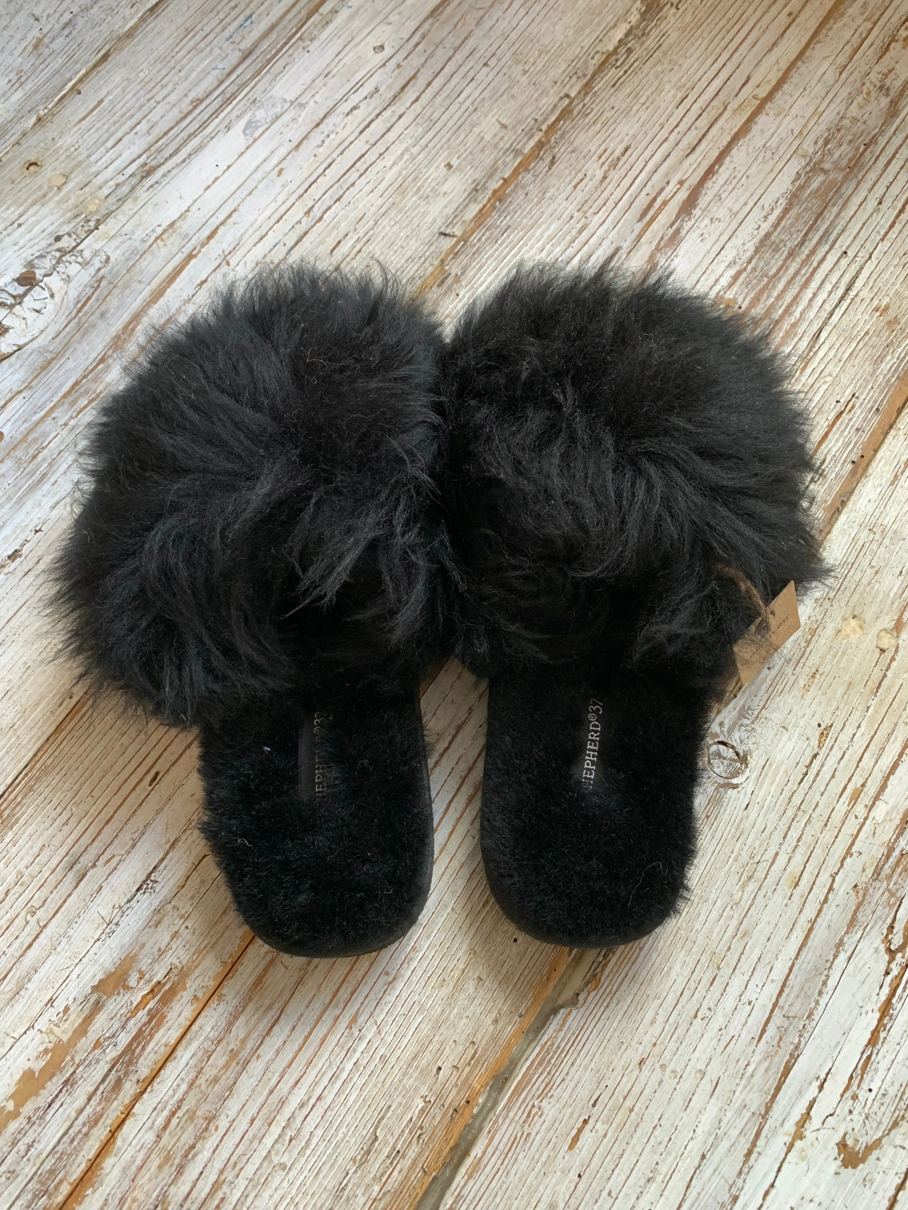 Tessan Slippers
