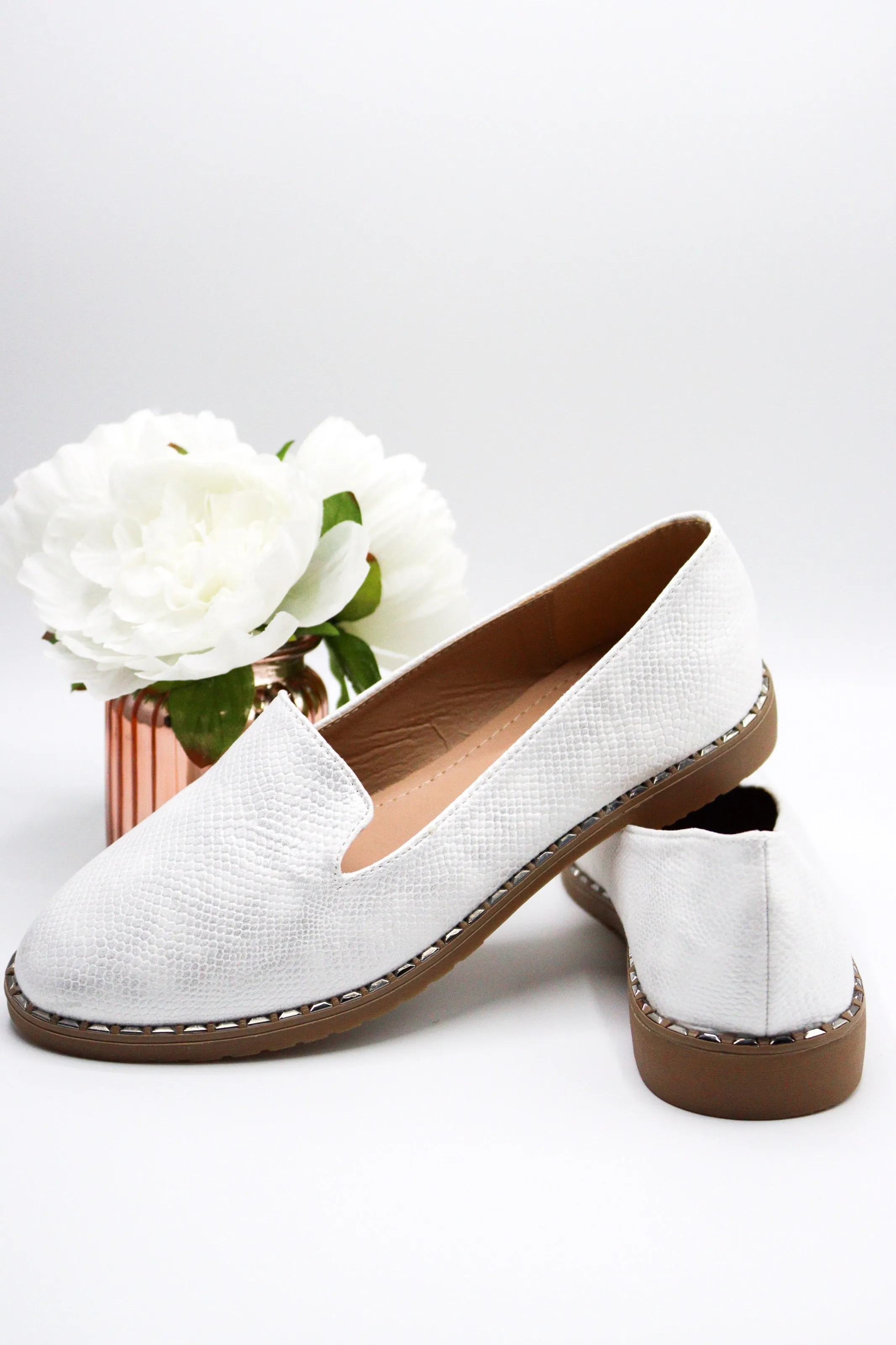 Tory Mock Loafers Shoes (White)