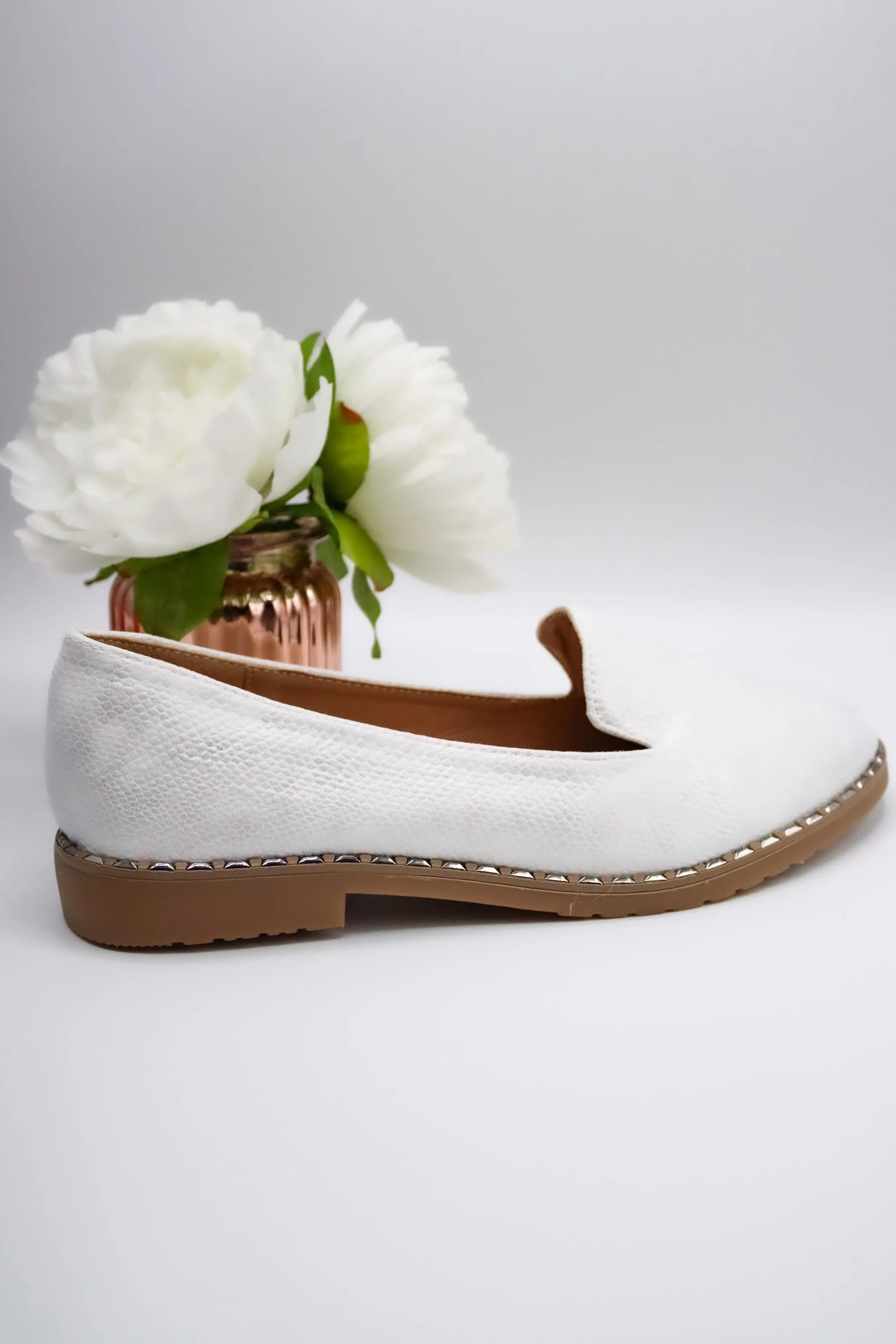 Tory Mock Loafers Shoes (White)